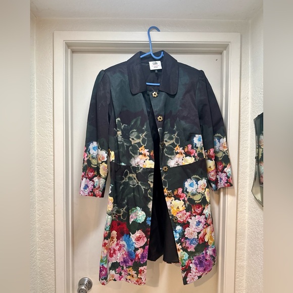 SOLD - Picture 1 of 12